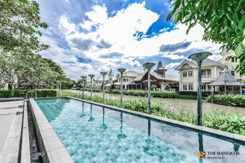 Casa de 5 dormitorios en Bangkok, Tailandia № 189123 - foto 3