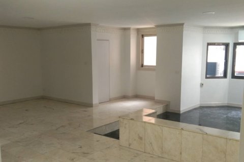 Condominio de 2 dormitorios en Bangkok, Tailandia № 143150 - foto 3