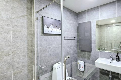 Eigentumswohnung in Bangkok, Thailand, 2 Schlafzimmer  № 143151 - Foto 8