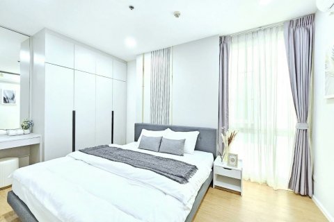 Eigentumswohnung in Bangkok, Thailand, 2 Schlafzimmer  № 143151 - Foto 5