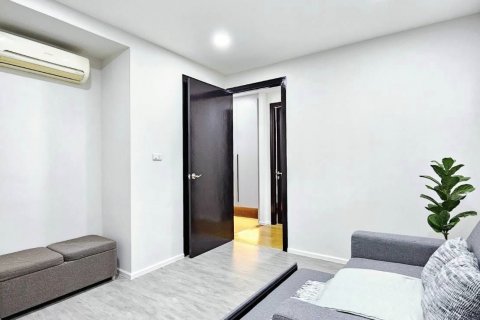 Eigentumswohnung in Bangkok, Thailand, 2 Schlafzimmer  № 143151 - Foto 10