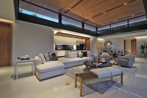 Chalet de 5 dormitorios en Phuket, Tailandia № 166408 - foto 4