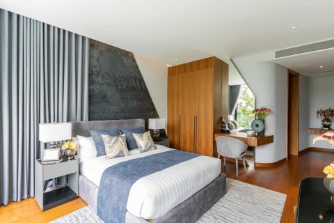 Chalet de 5 dormitorios en Phuket, Tailandia № 166408 - foto 8