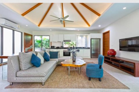 Chalet de 4 dormitorios en Phuket, Tailandia № 119539 - foto 8