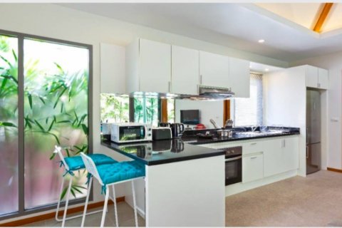 Chalet de 4 dormitorios en Phuket, Tailandia № 119539 - foto 4