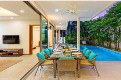 Chalet de 4 dormitorios en Phuket, Tailandia № 119539 - foto 5