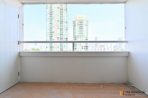 Condominio de 3 dormitorios en Bangkok, Tailandia № 184327 - foto 2