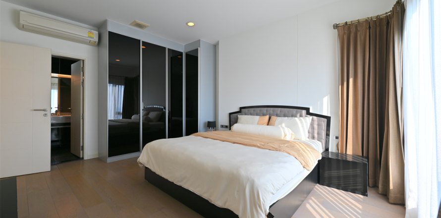 Condominio de 2 dormitorios en Bangkok, Tailandia № 184323