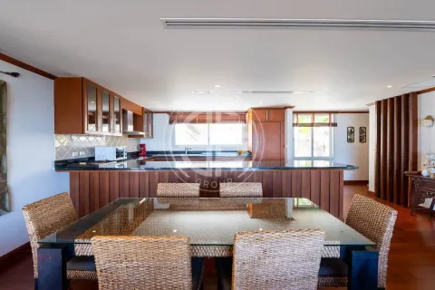 Chalet de 4 dormitorios en Patong, Tailandia № 190704 - foto 3