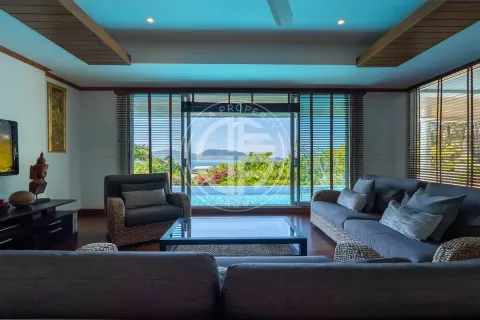 Chalet de 4 dormitorios en Patong, Tailandia № 190704 - foto 4