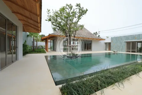 Villa in Phuket, Thailand 4 Schlafzimmer № 190710 - Foto 2