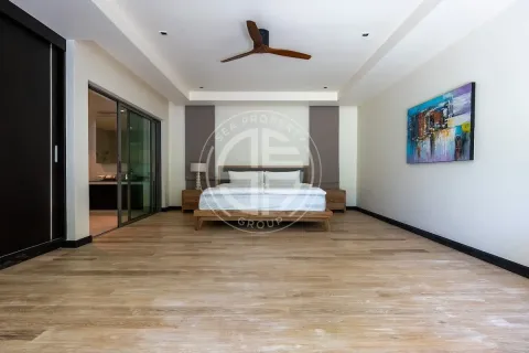 Chalet de 4 dormitorios en Phuket, Tailandia № 190706 - foto 12
