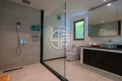 Chalet de 4 dormitorios en Phuket, Tailandia № 190706 - foto 16
