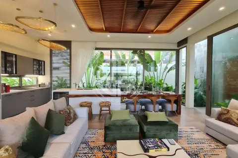Chalet de 3 dormitorios en Phuket, Tailandia № 190705 - foto 7