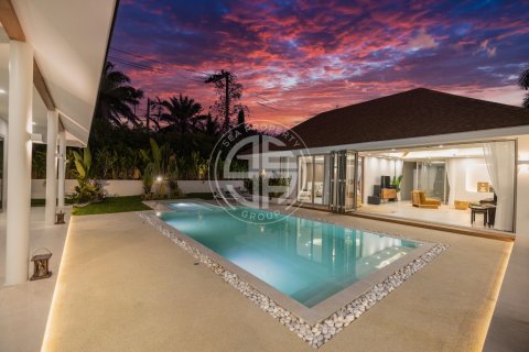 Chalet de 5 dormitorios en Phuket, Tailandia № 190709 - foto 18