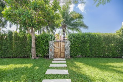 Chalet de 5 dormitorios en Phuket, Tailandia № 190709 - foto 2