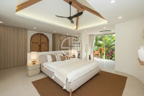 Chalet de 5 dormitorios en Phuket, Tailandia № 190709 - foto 9