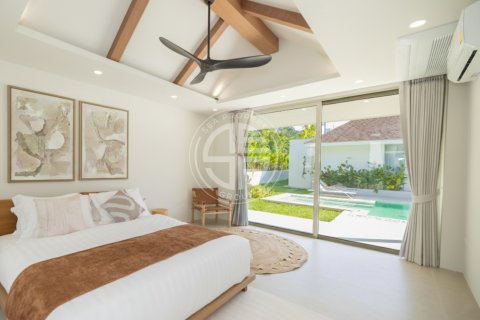Chalet de 5 dormitorios en Phuket, Tailandia № 190709 - foto 13