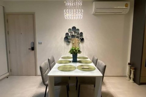 Condominio de 2 dormitorios en Watthana, Bangkok, Tailandia № 133683 - foto 7
