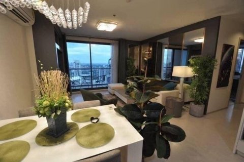 Condominio de 2 dormitorios en Watthana, Bangkok, Tailandia № 133683 - foto 6