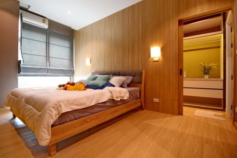 Adosado de 3 dormitorios en Bangkok, Tailandia № 133684 - foto 4