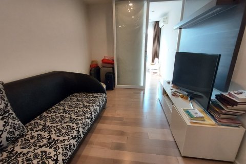 Condo à Watthana, Bangkok, Thaïlande, 2 chambres № 201054 - photo 11