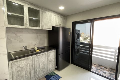 Condo in Watthana, Bangkok, Thailand, 2 bedrooms № 201057 - photo 15