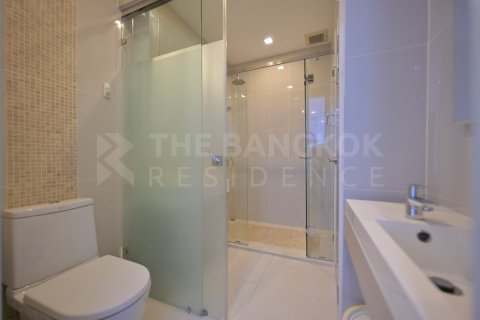 Condominio de 2 dormitorios en Bangkok, Tailandia № 184766 - foto 5