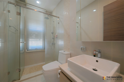 Condominio de 2 dormitorios en Bangkok, Tailandia № 184771 - foto 9