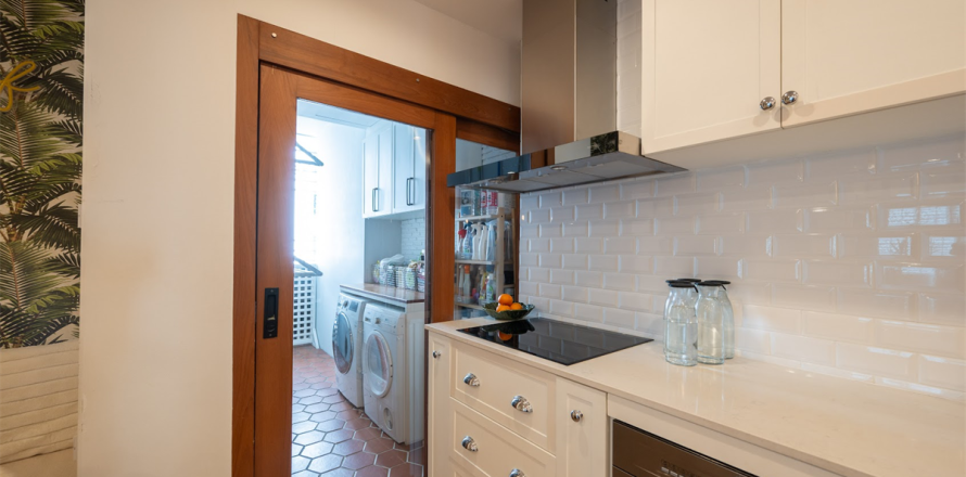 Condominio de 2 dormitorios en Bangkok, Tailandia № 184770