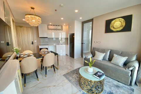 Apartment in Pattaya, Thailand 2 rooms № 190886