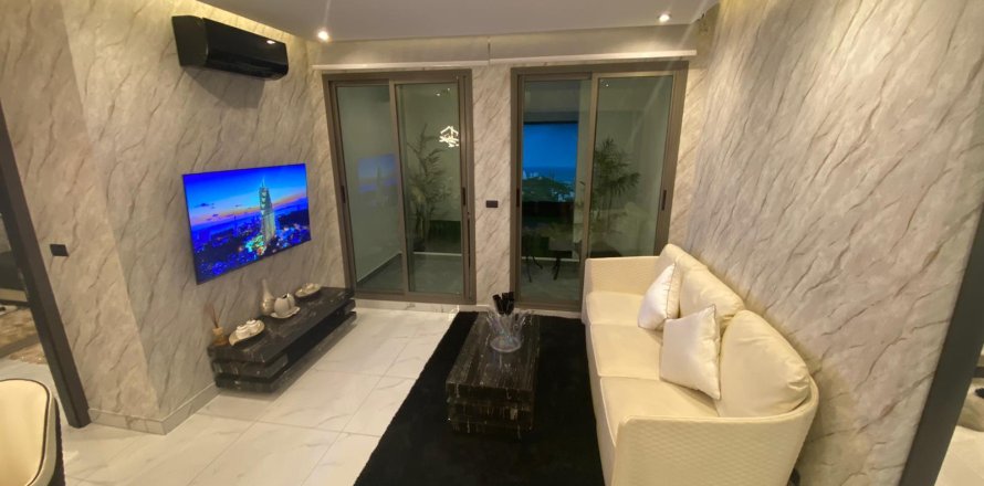 Apartamento de 3 habitaciones en Pattaya, Tailandia № 190885