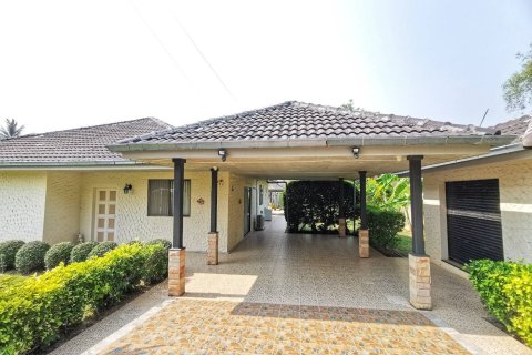 Chalet de 2 dormitorios en Hua Hin, Tailandia № 167786