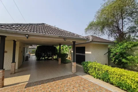 Chalet de 2 dormitorios en Hua Hin, Tailandia № 167786 - foto 28