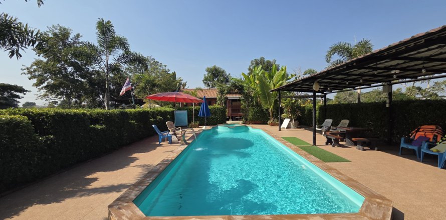 Hotel en Lampang, Tailandia № 156937