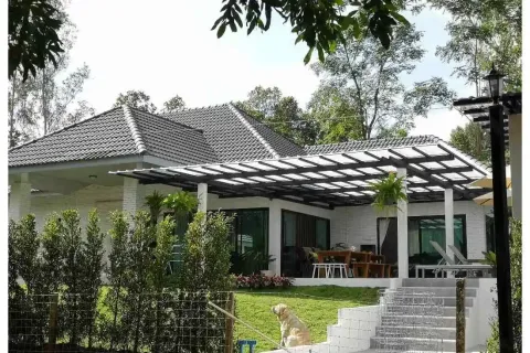 Casa de 3 dormitorios en Chiang Mai, Tailandia № 162821 - foto 17