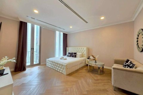 Condo in Watthana, Bangkok, Thailand, 4 bedrooms № 171981 - photo 21