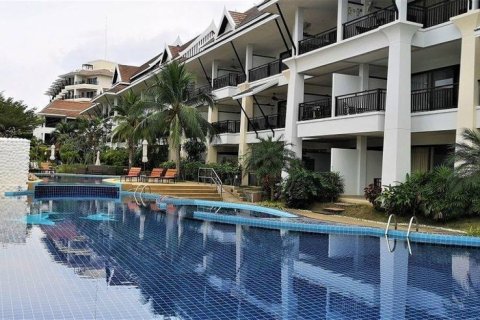 Condominio de 3 dormitorios en Pattaya, Tailandia № 164437 - foto 21