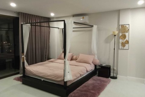 Condominio de 3 dormitorios en Pattaya, Tailandia № 164437 - foto 10