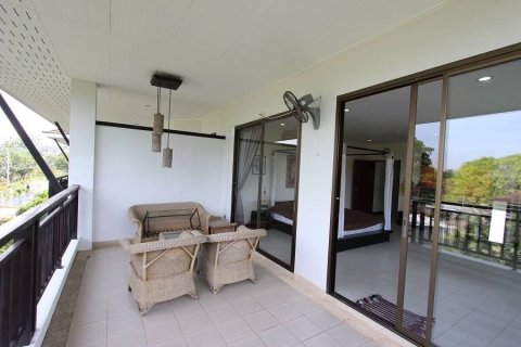 Condominio de 3 dormitorios en Pattaya, Tailandia № 164437 - foto 7