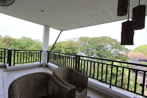 Condominio de 3 dormitorios en Pattaya, Tailandia № 164437 - foto 8