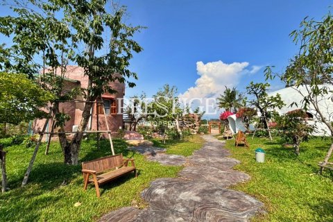 Commercial property in Pattaya, Thailand 509 sq.m. № 198198 - photo 8
