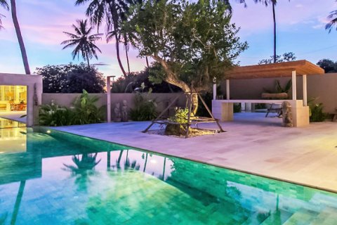 Casa de 3 dormitorios en Ko Samui, Tailandia № 180966 - foto 15