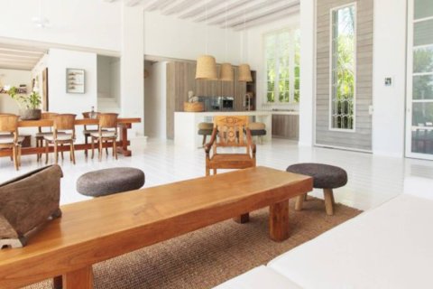 Casa de 3 dormitorios en Ko Samui, Tailandia № 180966 - foto 3