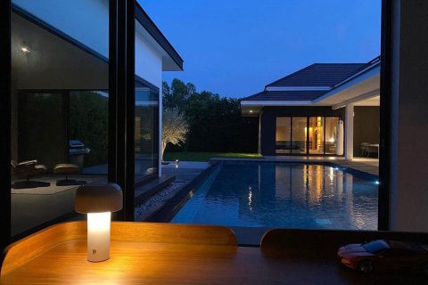 Casa de 3 dormitorios en Hua Hin, Tailandia № 180964 - foto 17