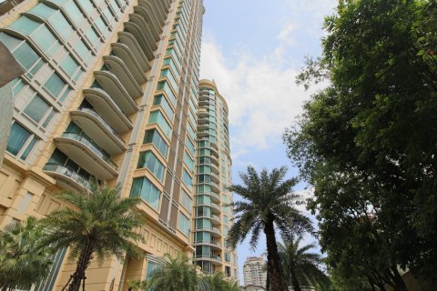 Condominio de 4 dormitorios en Bangkok, Tailandia № 180961 - foto 30
