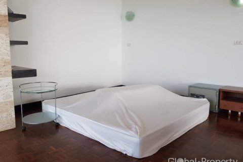 Condominio de 3 dormitorios en Pattaya, Tailandia № 163978 - foto 18