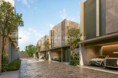 Casa de 4 dormitorios en Chalong, Tailandia № 209604 - foto 2