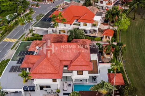 Casa de 3 dormitorios en Phuket, Tailandia № 209608 - foto 2