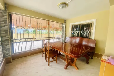 Casa de 3 dormitorios en Pattaya, Tailandia № 155627 - foto 6